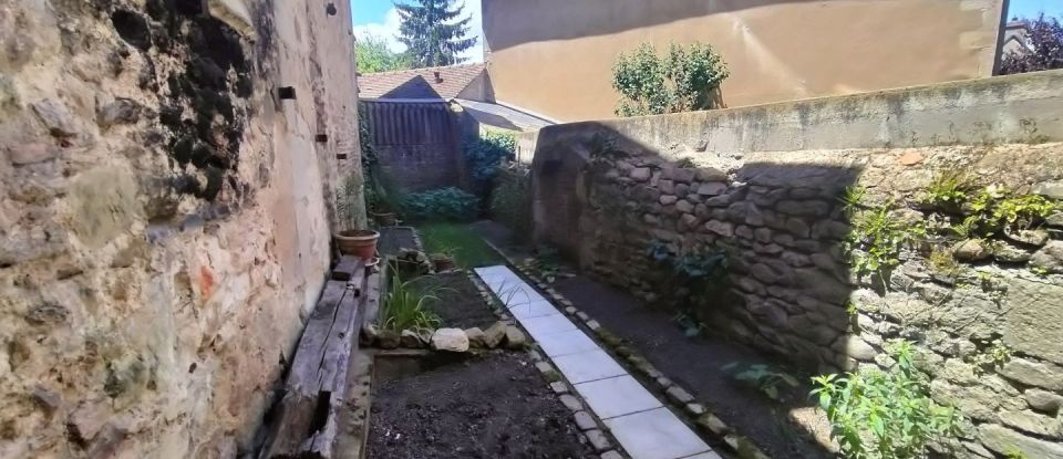 Immeuble de 125 m² à Autun (71400)