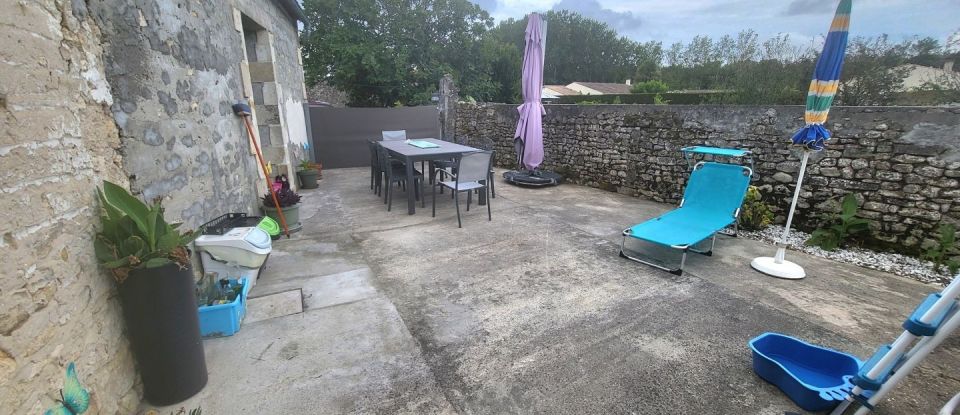 House 5 rooms of 100 m² in Marennes (17320)