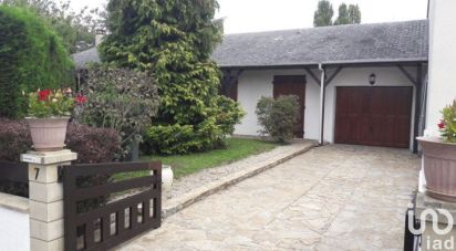 House 6 rooms of 106 m² in Savigny-le-Temple (77176)