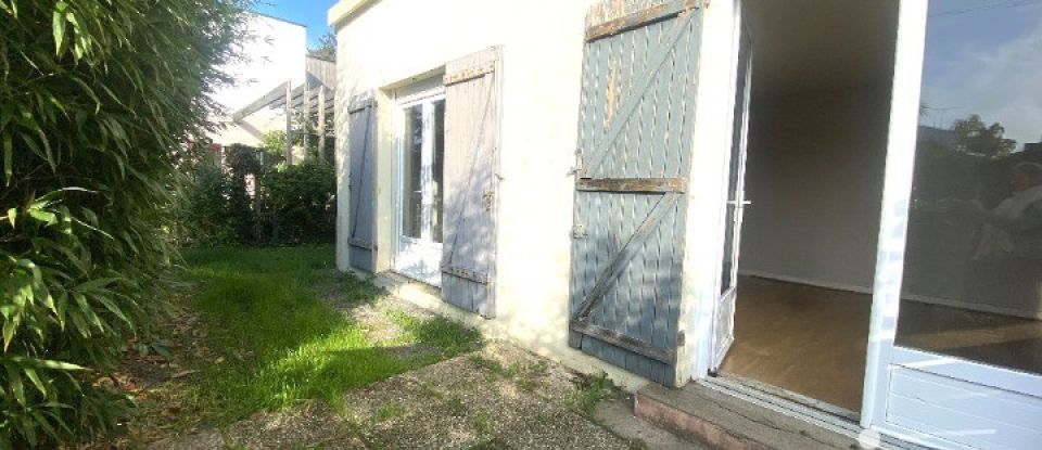 Town house 3 rooms of 53 m² in Rezé (44400)