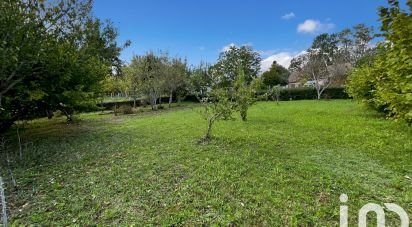 Terrain de 899 m² à Égriselles-le-Bocage (89500)