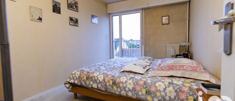 Appartement 4 pièces de 82 m² à Montreuil (93100)