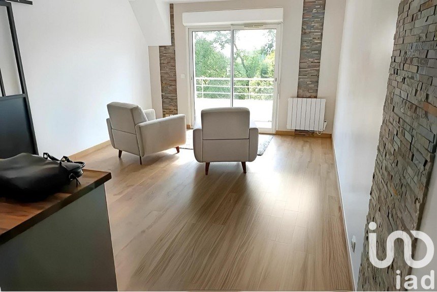 Vente Appartement 61m² 3 Pièces à Locminé (56500) - Iad France