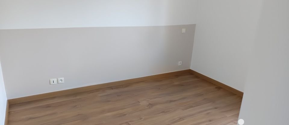 Apartment 3 rooms of 61 m² in Locminé (56500)