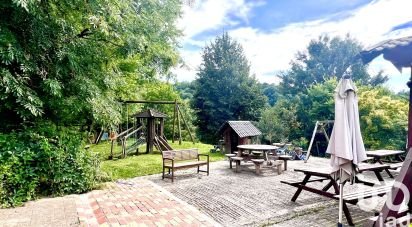 Ferme 5 pièces de 300 m² à Copponex (74350)