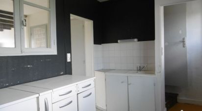 Maison 3 pièces de 70 m² à Bussière-Poitevine (87320)