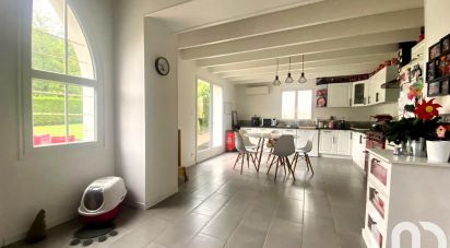 House 4 rooms of 90 m² in La Couronne (16400)