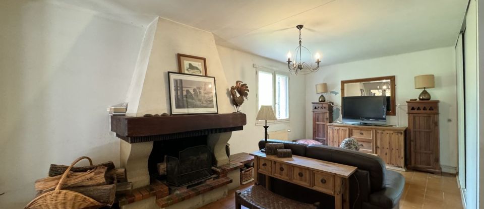 Maison 7 pièces de 164 m² à Moulin-Neuf (09500)