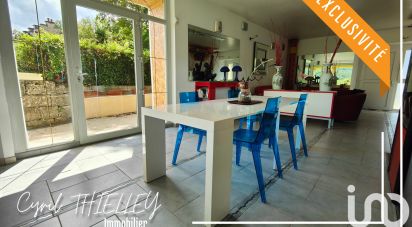 House 6 rooms of 200 m² in Chalezeule (25220)