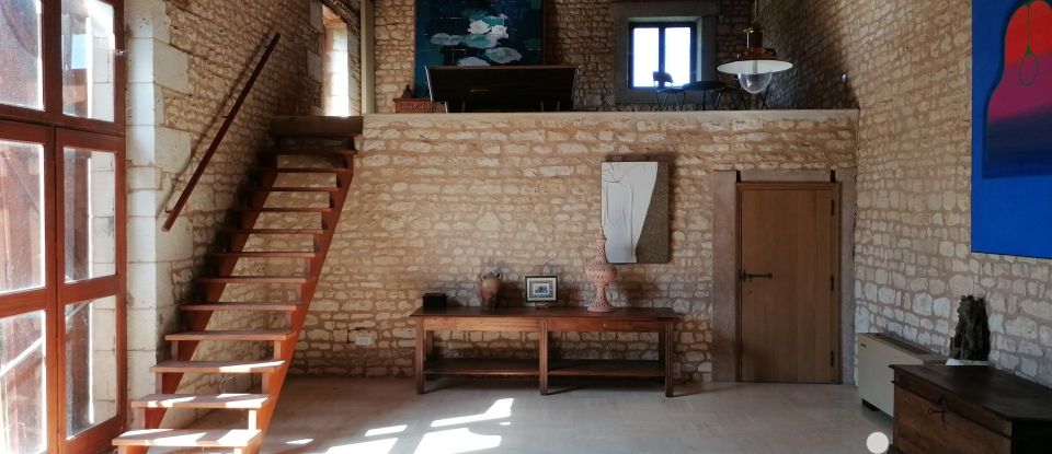 Traditional house 8 rooms of 320 m² in Marçay (37500)