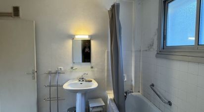 Apartment 3 rooms of 63 m² in Collioure (66190)