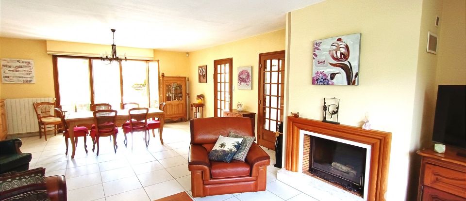 Traditional house 6 rooms of 149 m² in Ferfay (62260)