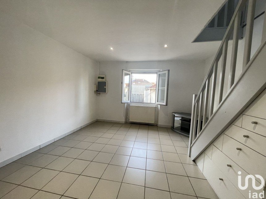 Vente Appartement 42m² 3 Pièces à Lagny-sur-Marne (77400) - Iad France