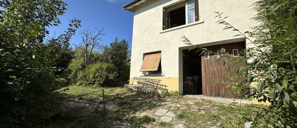 Traditional house 4 rooms of 91 m² in Palladuc (63550)