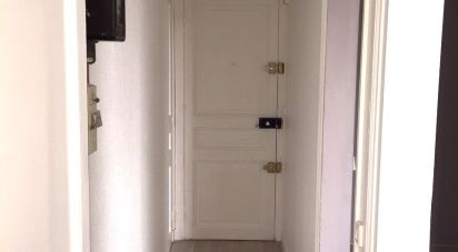 Studio 1 room of 19 m² in La Garenne-Colombes (92250)