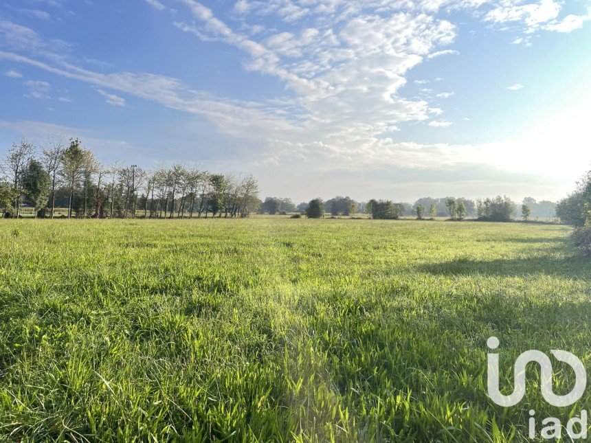 Terrain de 685 m² à Bougarber (64230)