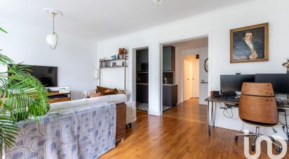 Appartement 3 pièces de 67 m² à Paris (75017)