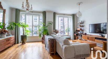 Appartement 3 pièces de 67 m² à Paris (75017)