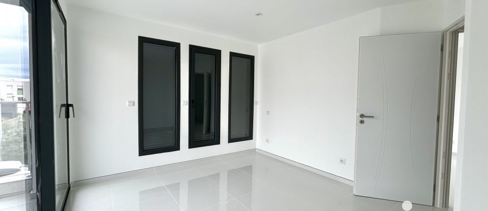 House 4 rooms of 107 m² in Perpignan (66000)