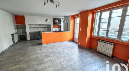 Maison de village 7 pièces de 187 m² à Saint-Christophe-Vallon (12330)