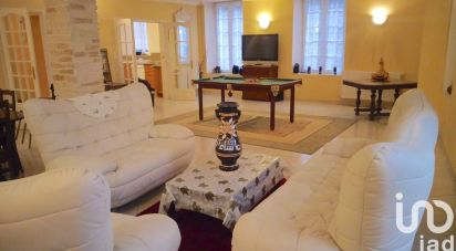 Traditional house 7 rooms of 189 m² in Les Thilliers-en-Vexin (27420)