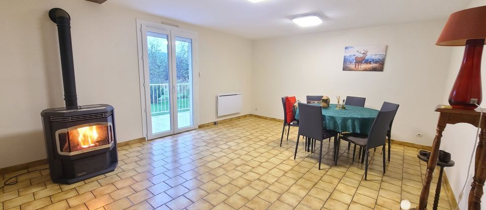 Maison 5 pièces de 137 m² à Maraye-en-Othe (10160)