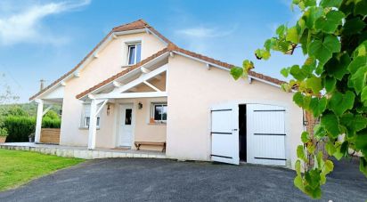 House 5 rooms of 155 m² in Lahourcade (64150)