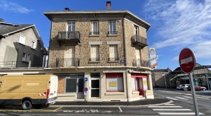 Building in Brive-la-Gaillarde (19100) of 340 m²