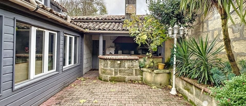 Immeuble de 573 m² à Saint-Médard-de-Guizières (33230)