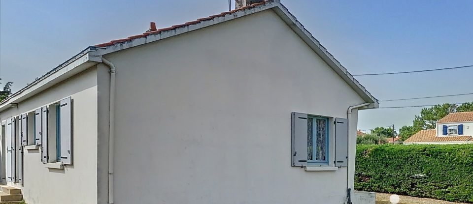 Traditional house 3 rooms of 58 m² in Notre-Dame-de-Monts (85690)