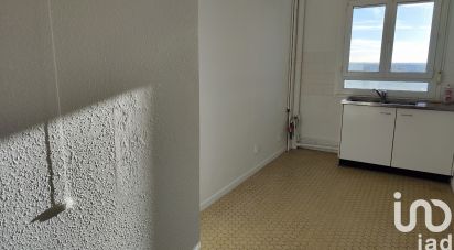 Apartment 4 rooms of 89 m² in Saint-Memmie (51470)