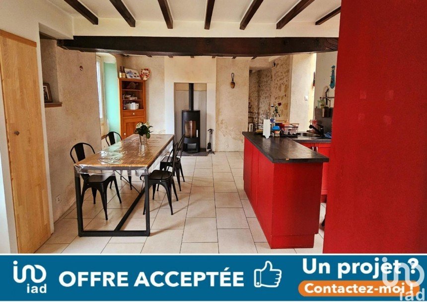 House 5 rooms of 125 m² in La Chaize-le-Vicomte (85310)