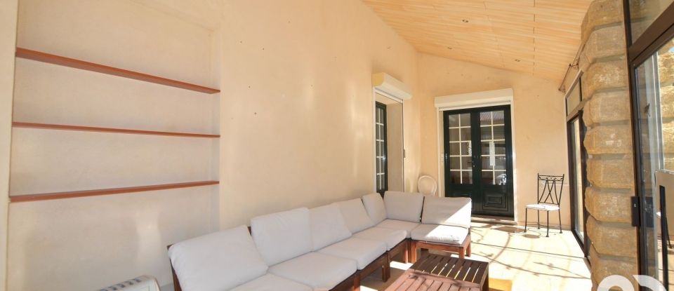 House 8 rooms of 230 m² in Nîmes (30000)