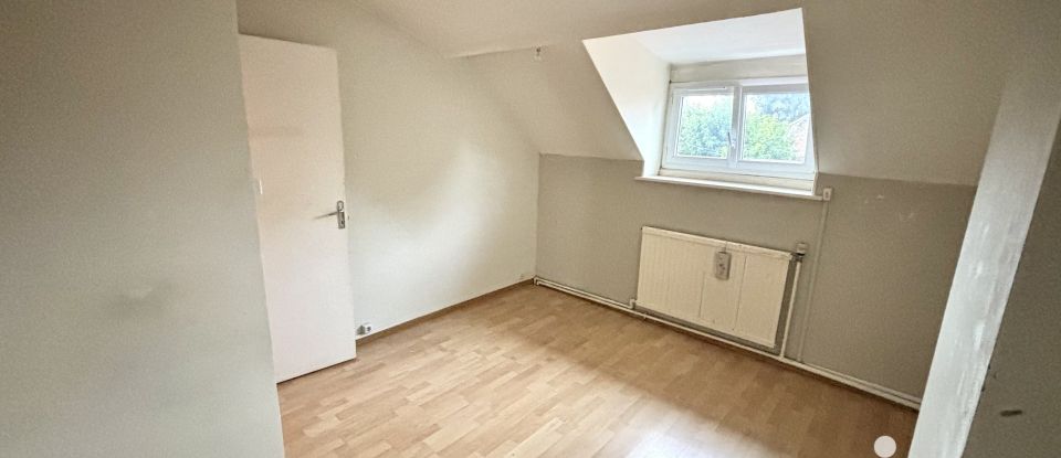 Maison 5 pièces de 93 m² à Saint-Quentin (02100)