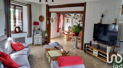 Longere 6 rooms of 136 m² in Fontaine-la-Guyon (28190)