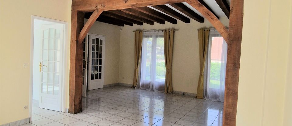 Traditional house 7 rooms of 148 m² in Viarmes (95270)