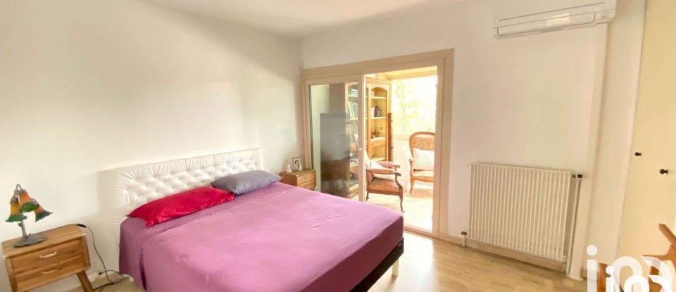 Maison 7 pièces de 190 m² à Nîmes (30900)