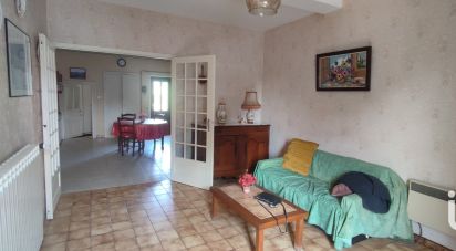 Village house 8 rooms of 170 m² in Saint-Hilaire (03440)