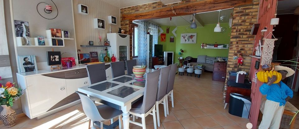 House 5 rooms of 214 m² in Mercy (89210)