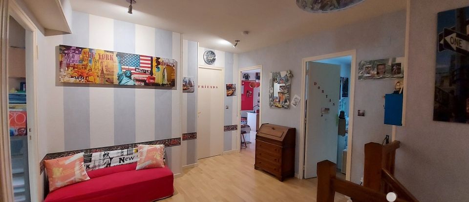 House 5 rooms of 214 m² in Mercy (89210)