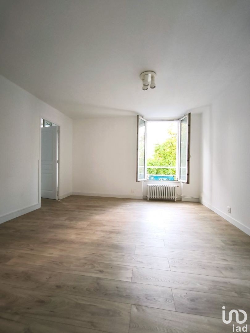 Appartement 4 pièces de 63 m² à Suresnes (92150)