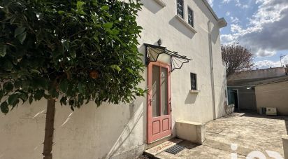 Traditional house 8 rooms of 158 m² in Port-la-Nouvelle (11210)