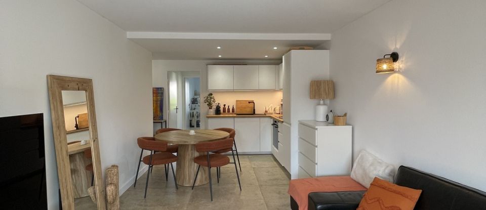 Appartement 2 pièces de 42 m² à Fréjus (83370)