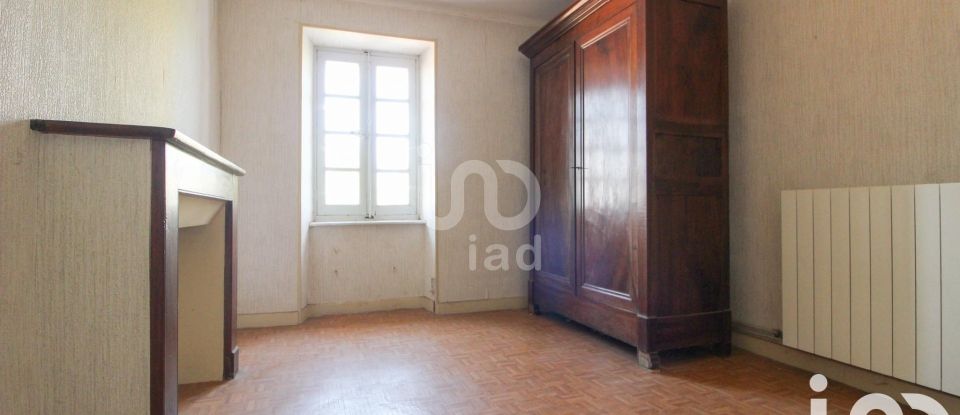 Village house 7 rooms of 140 m² in Montlaur (12400)