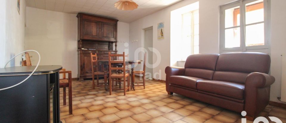 Village house 7 rooms of 140 m² in Montlaur (12400)