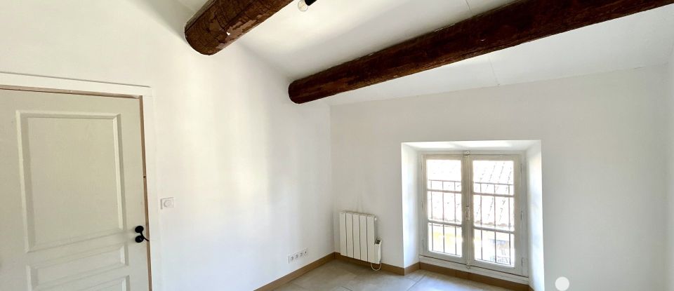 Building in Bollène (84500) of 123 m²