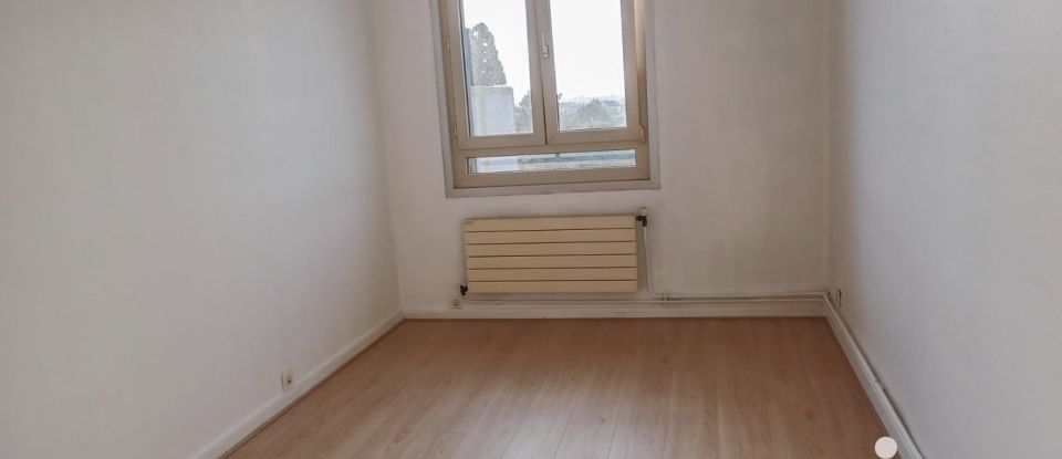 Apartment 4 rooms of 68 m² in Drancy (93700)