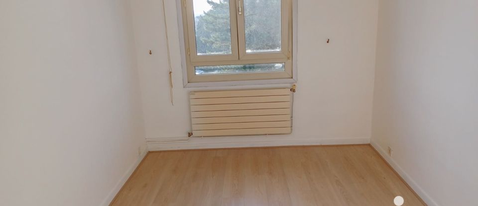 Apartment 4 rooms of 68 m² in Drancy (93700)