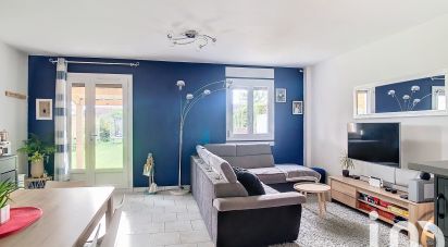 Maison 4 pièces de 76 m² à Douvrin (62138)