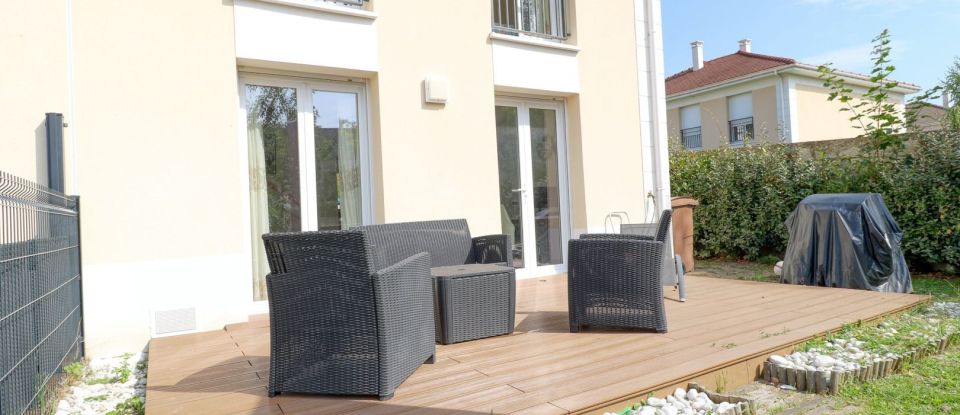 House 4 rooms of 86 m² in Pierrelaye (95480)